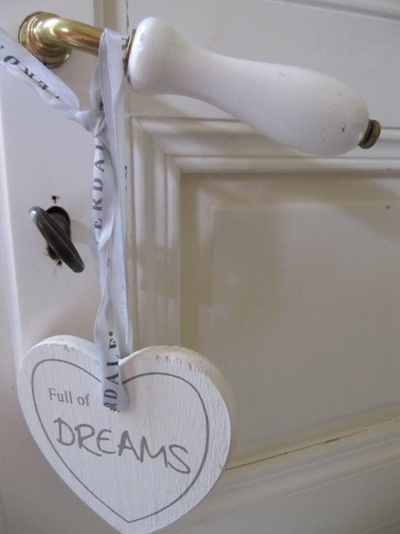 Bed and Breakfast Domaine La Rose Caylus Zimmer foto